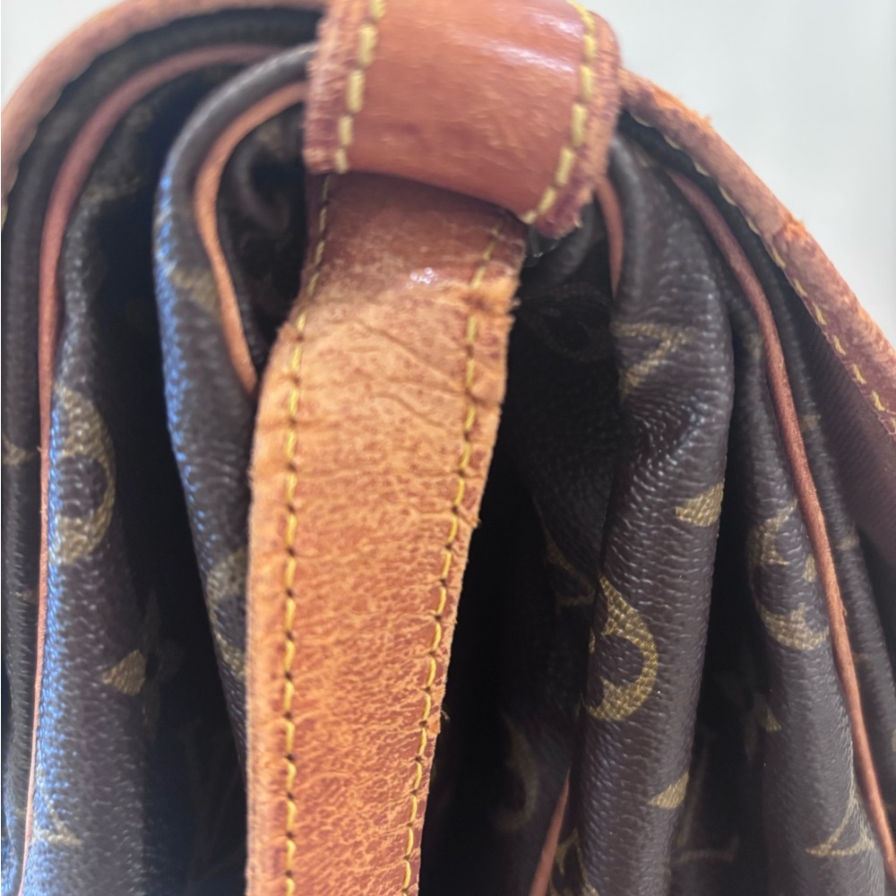Louis Vuitton Saumur 35 & COA - Picture 8 of 16